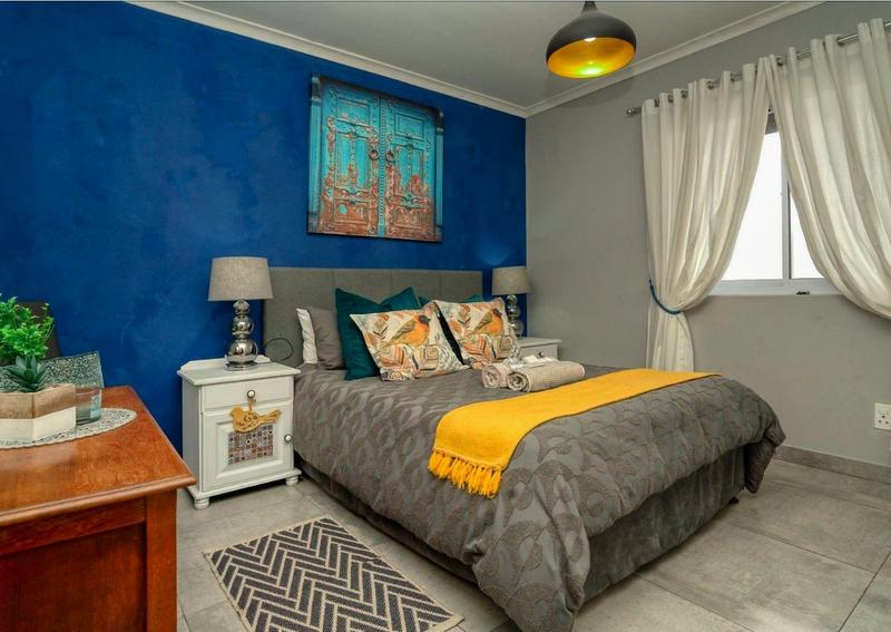 5 Bedroom Property for Sale in Fish Hoek Western Cape